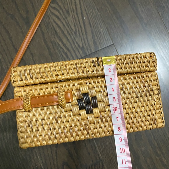 Urban Outfitters weaved straw bag - Picture 5 of 5